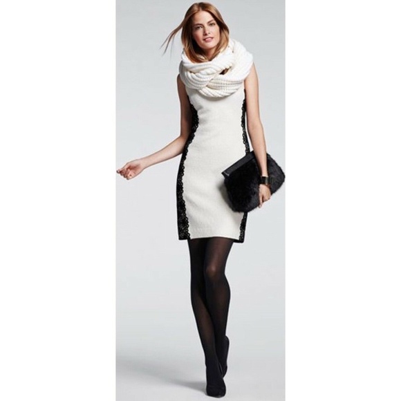 Banana Republic Monogram Lace Trim Boucle Sheath Dress Winter Collection Size 4 - Picture 1 of 13